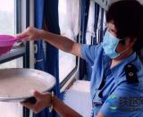 扮靚的“老爺車”——綠皮車乘務記事