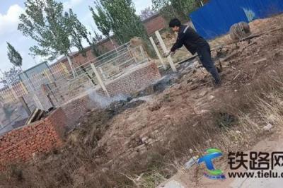 包神鐵路運輸處職工臨危不懼，果斷處置火情