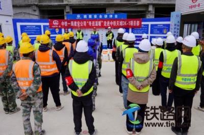 ������ů��һ�� �����P�ѹĸɄ� ���Fһ�ֽ�����˾�����͜�ů��������M���F����DK-1�Ŀ