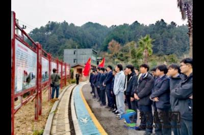  ��Խ90��r�յġ����񌤸���