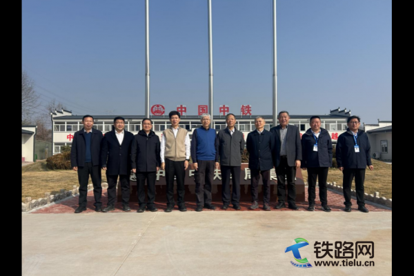 ���F���Ϻ���Ͷ�Y���F(tu��n)���޹�˾�ⲿ���º���һ�и����F�ľ��Sɽ����T1��һ�ڹ���������ֲ� �{(di��o)��ָ��(d��o)