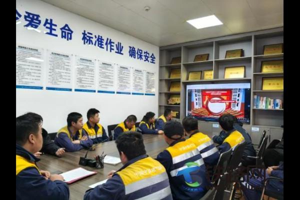 ���F늚⻯�־����S�ܹ�˾�����S�ܶ��_չ�����������ܡ����(d��ng)